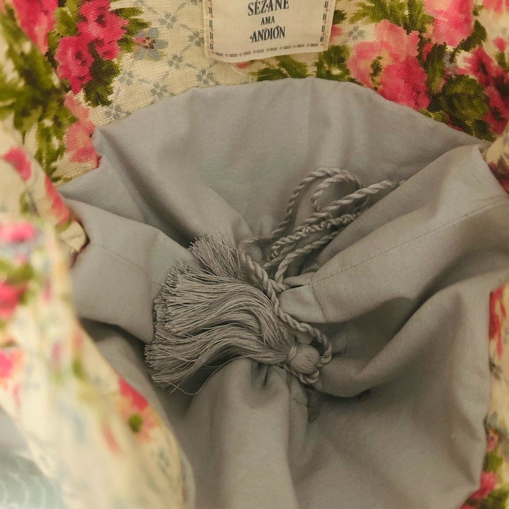 Sezane Pink Floral Quilted Bucket Bag - Picture 3 of 7